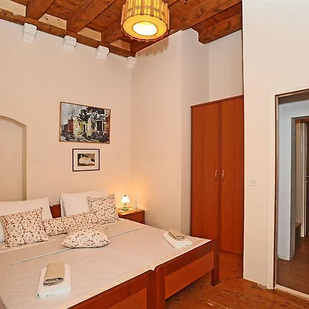 House Tereza Hotel 3*