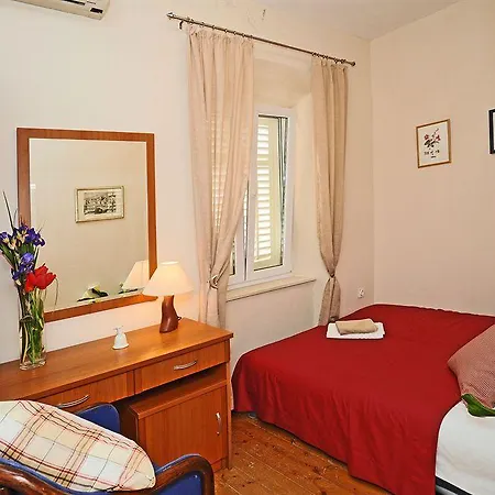 House Tereza Hotel 3*